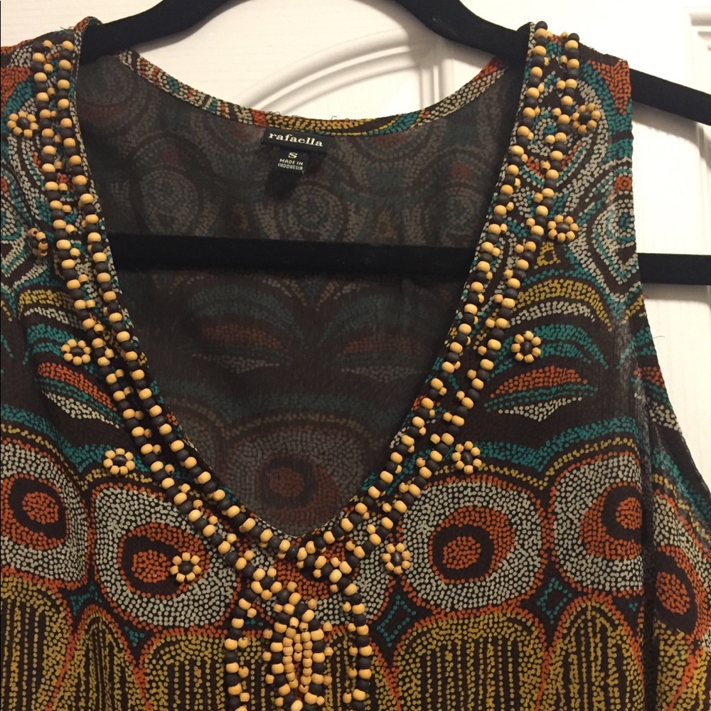 Rafaella wooden beaded neck sleeveless tank top